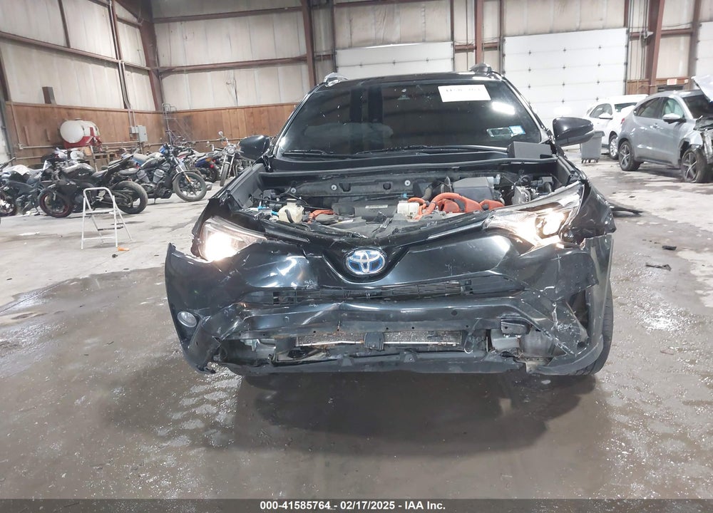 2018 TOYOTA RAV4 HV LE PLUS/XLE VIN: JTMRJREV9JD252384