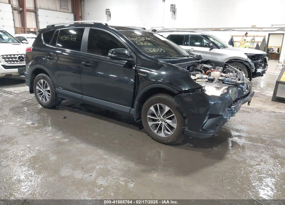 2018 TOYOTA RAV4 HV LE PLUS/XLE VIN: JTMRJREV9JD252384