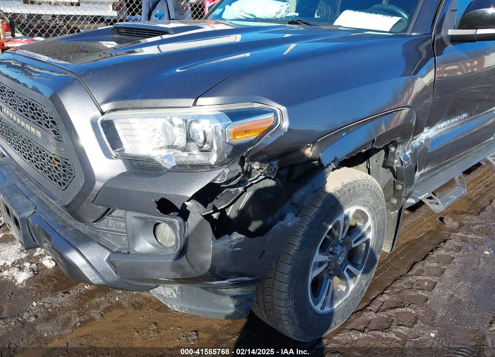 2017 TOYOTA TACOMA TRD SPORT VIN: 3TMCZ5AN4HM053576