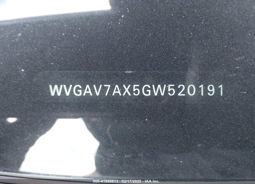 2016 VOLKSWAGEN TIGUAN SE VIN: WVGAV7AX5GW520191