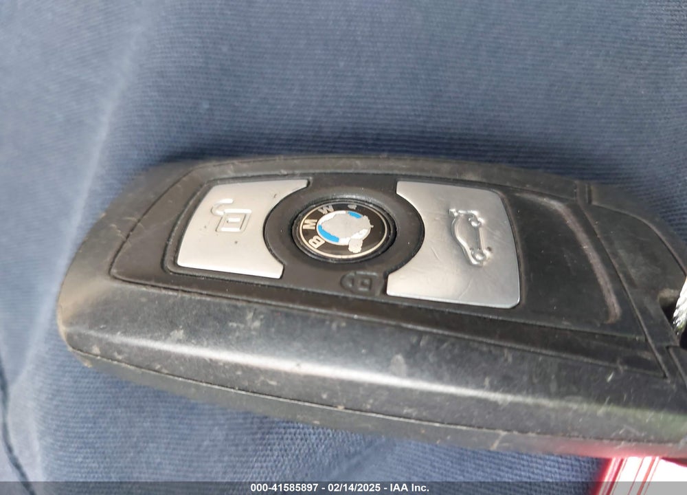 2013 BMW 328I VIN: WBA3B5G55DNS04255