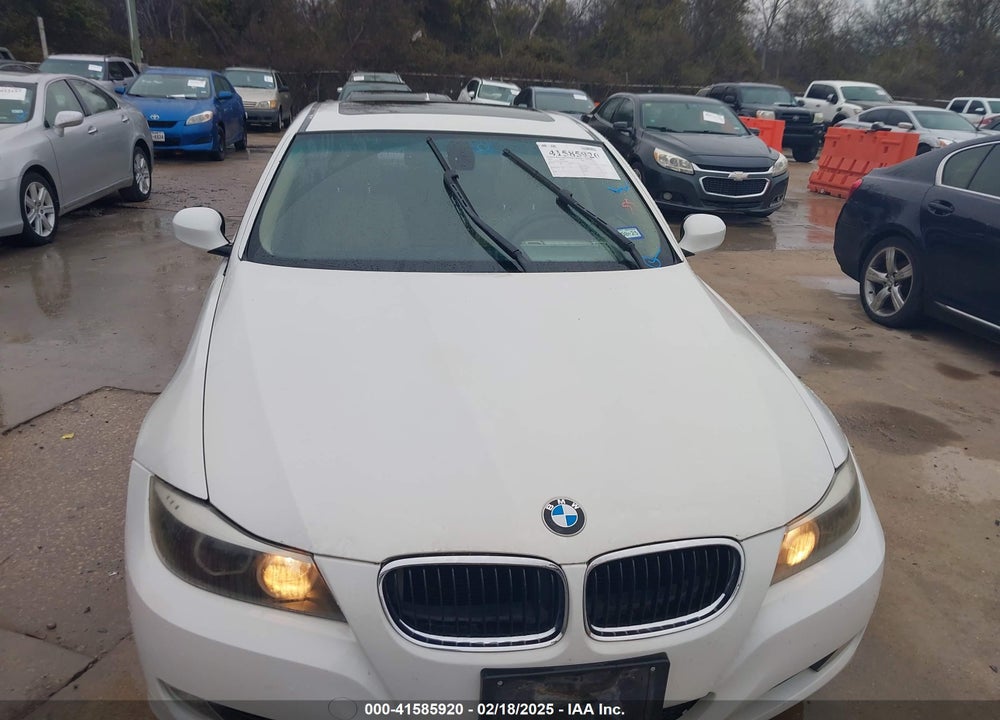 2009 BMW 328I VIN: WBAPH77549NL84007