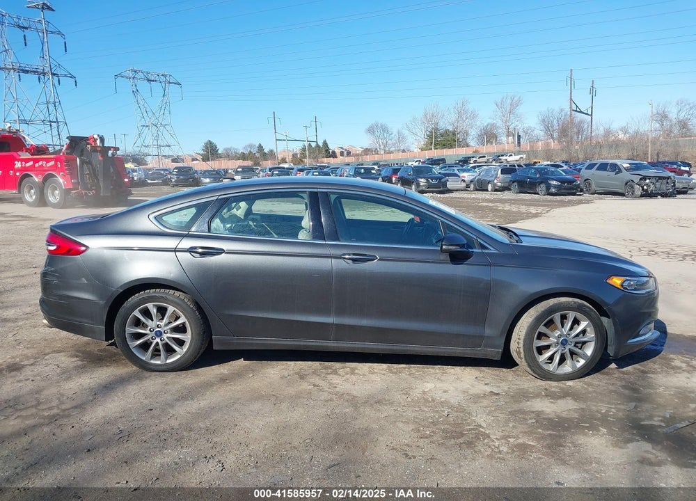 2017 FORD FUSION SE VIN: 3FA6P0HD1HR268456