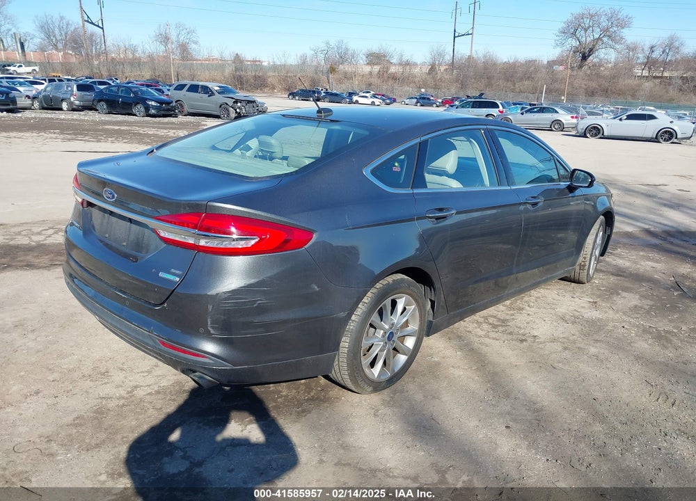 2017 FORD FUSION SE VIN: 3FA6P0HD1HR268456