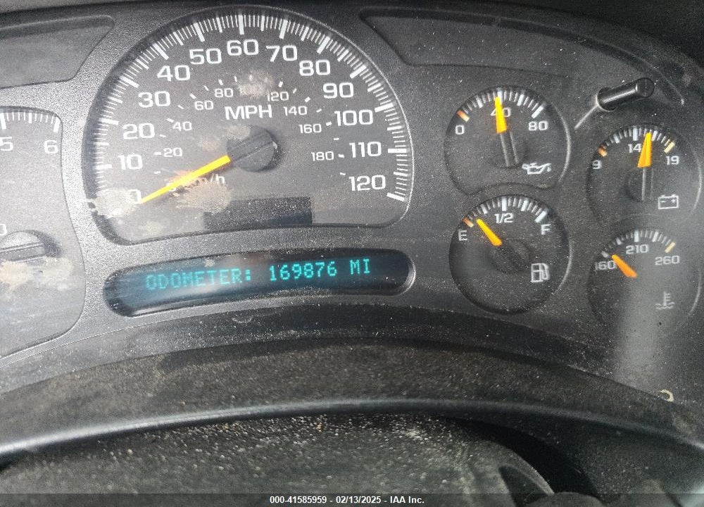 2005 CHEVROLET AVALANCHE 1500 LS VIN: 3GNEC12ZX5G295455