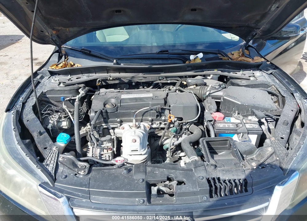 2015 HONDA ACCORD VIN: 1HGCR2F75FA238255