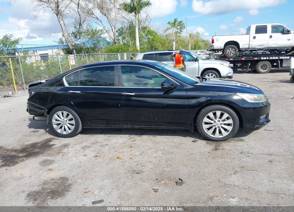 2015 HONDA ACCORD VIN: 1HGCR2F75FA238255