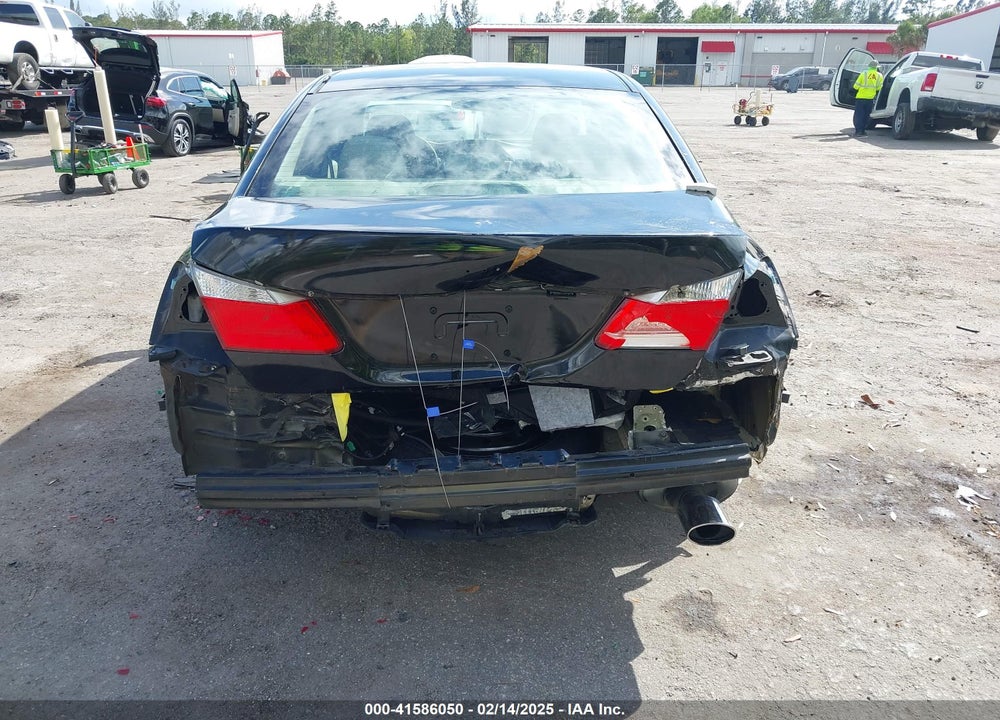 2015 HONDA ACCORD VIN: 1HGCR2F75FA238255