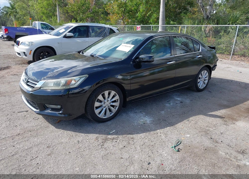 2015 HONDA ACCORD VIN: 1HGCR2F75FA238255