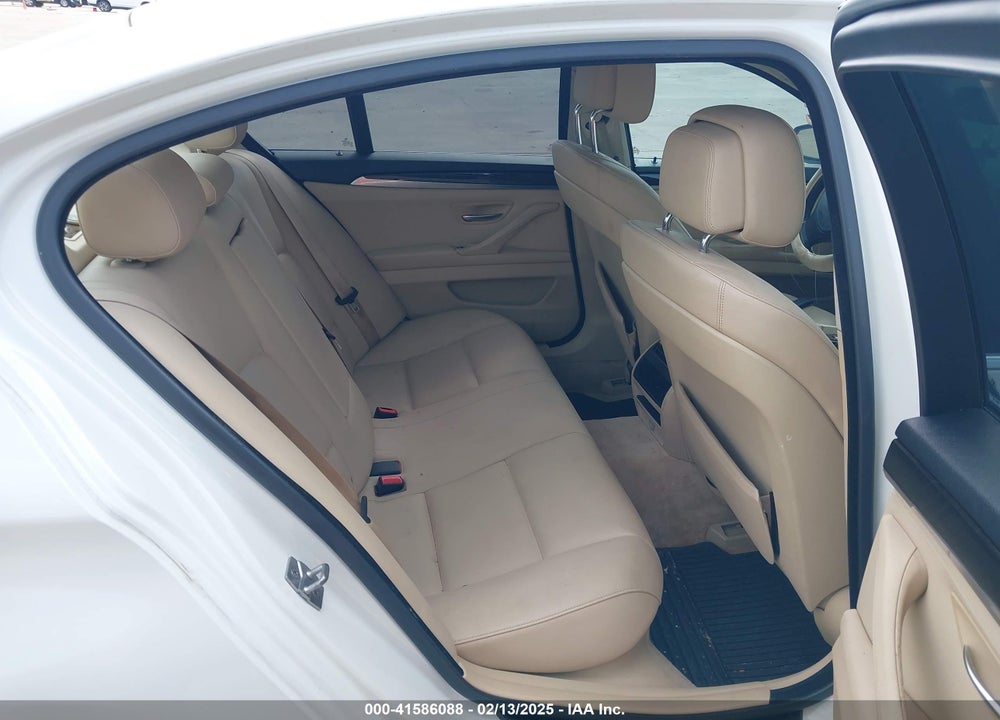 2012 BMW 528I XDRIVE VIN: WBAXH5C52CDWO5630
