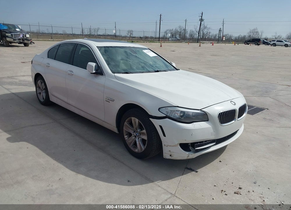 2012 BMW 528I XDRIVE VIN: WBAXH5C52CDWO5630