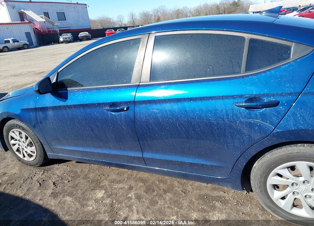 2017 HYUNDAI ELANTRA SE VIN: 5NPD74LF8HH098617