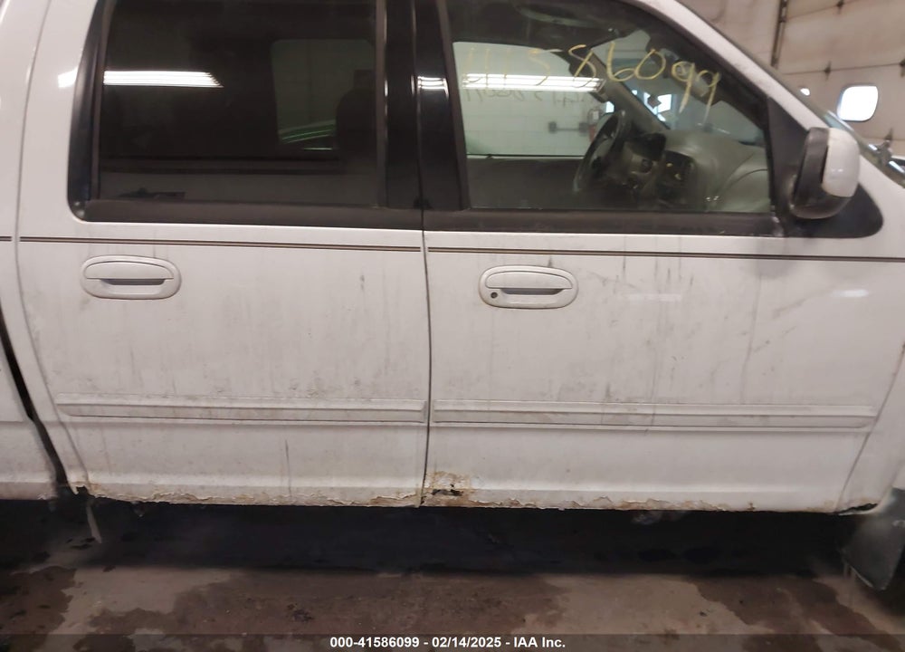 2003 FORD F-150 LARIAT/XLT VIN: 1FTRW08L03KD72533