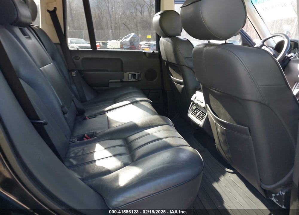 2003 LAND ROVER RANGE ROVER HSE VIN: SALME11403A138235