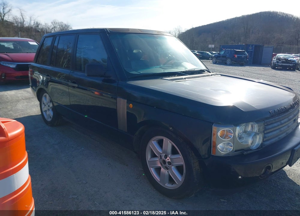 2003 LAND ROVER RANGE ROVER HSE VIN: SALME11403A138235