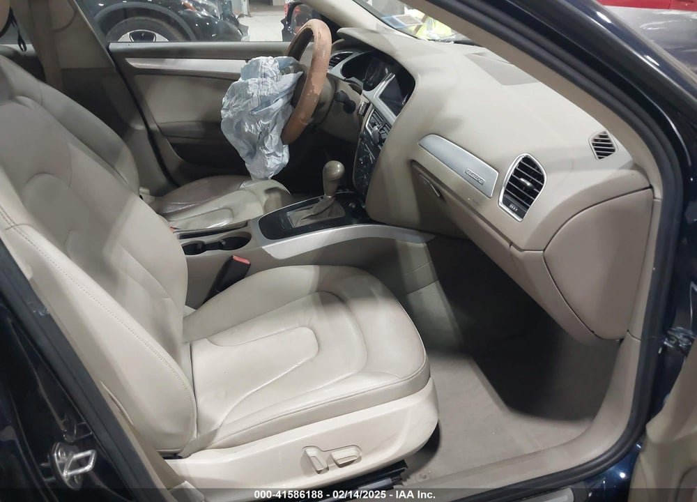 2010 AUDI A4 VIN: WAUBFAFL7AN038776
