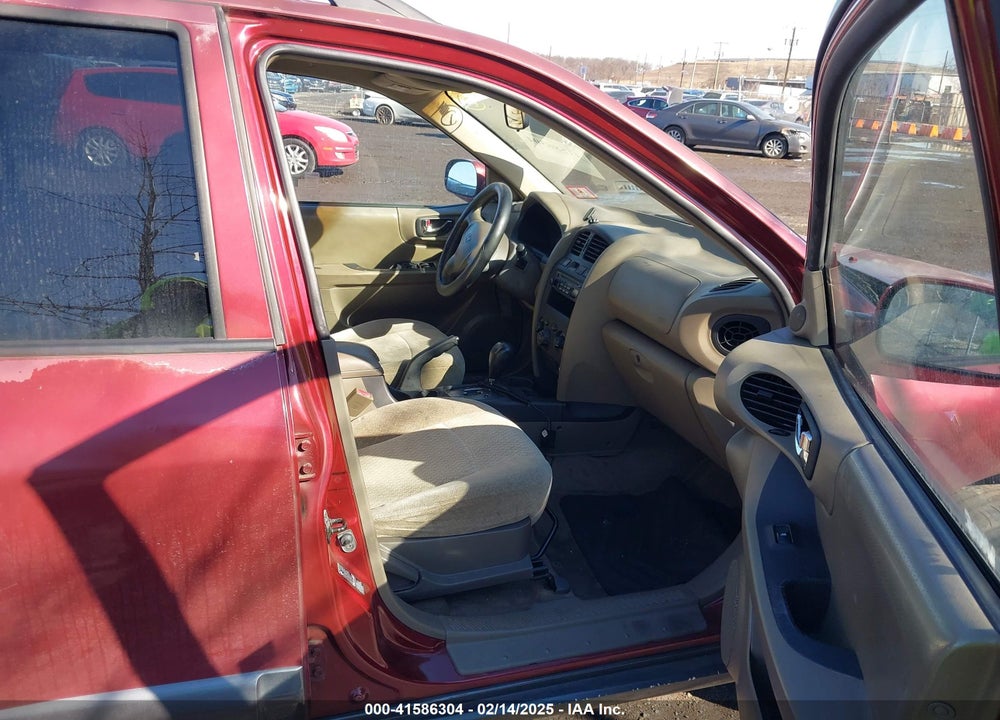 2004 HYUNDAI SANTA FE VIN: KM8SB12B74U773548