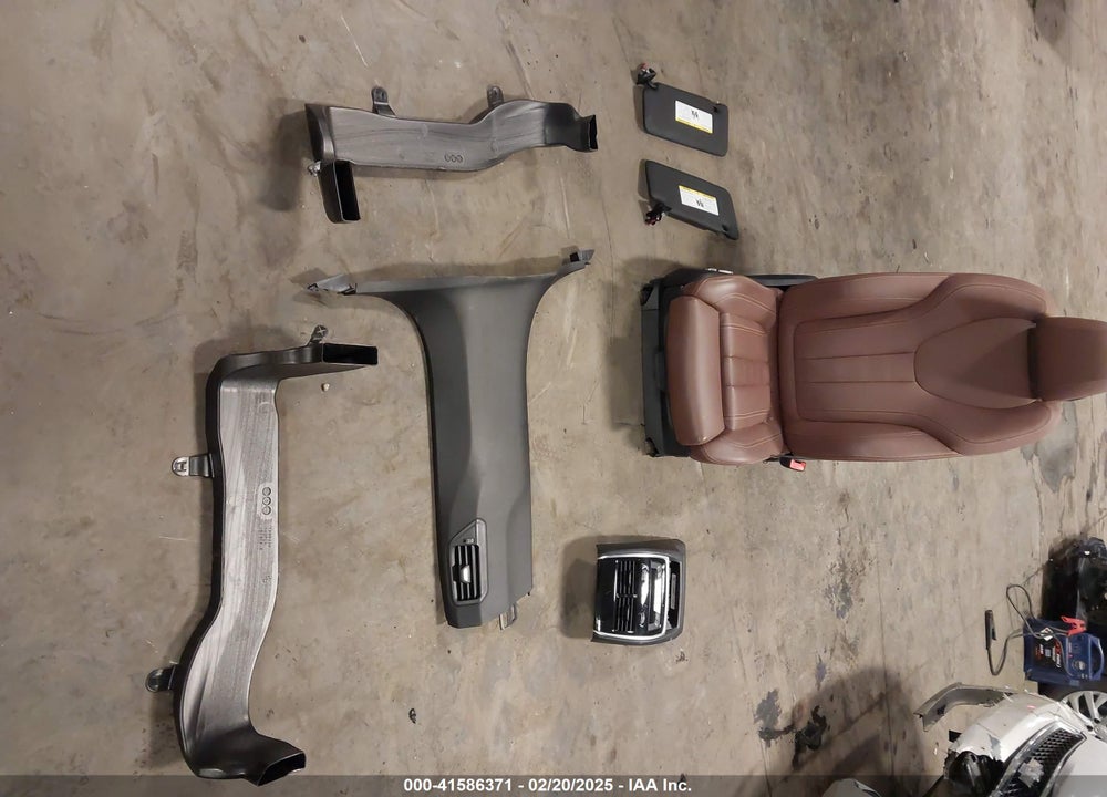 2020 BMW X5 XDRIVE40I VIN: 5UXCR6C02L9B27383