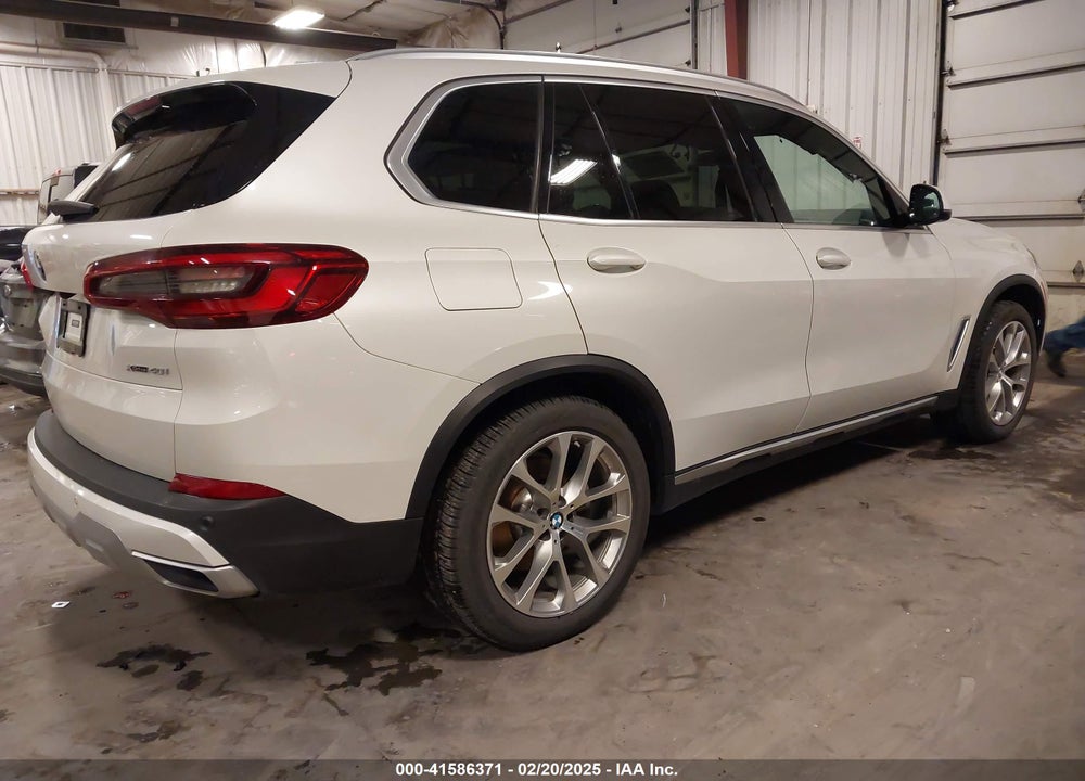 2020 BMW X5 XDRIVE40I VIN: 5UXCR6C02L9B27383