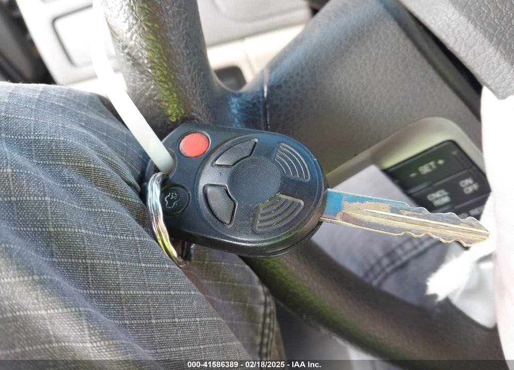 2012 FORD FUSION VIN: 3FAHP0HA2CR276721