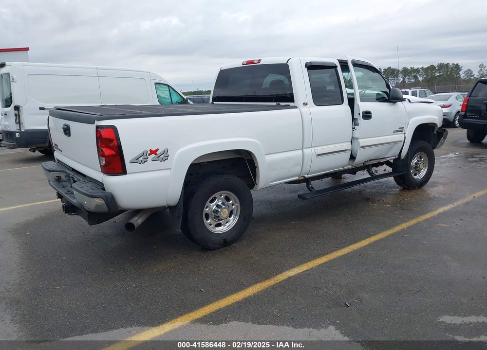 2007 CHEVROLET SILVERADO 2500HD CLASSIC LT1 VIN: 1GCHK29DX7E111151