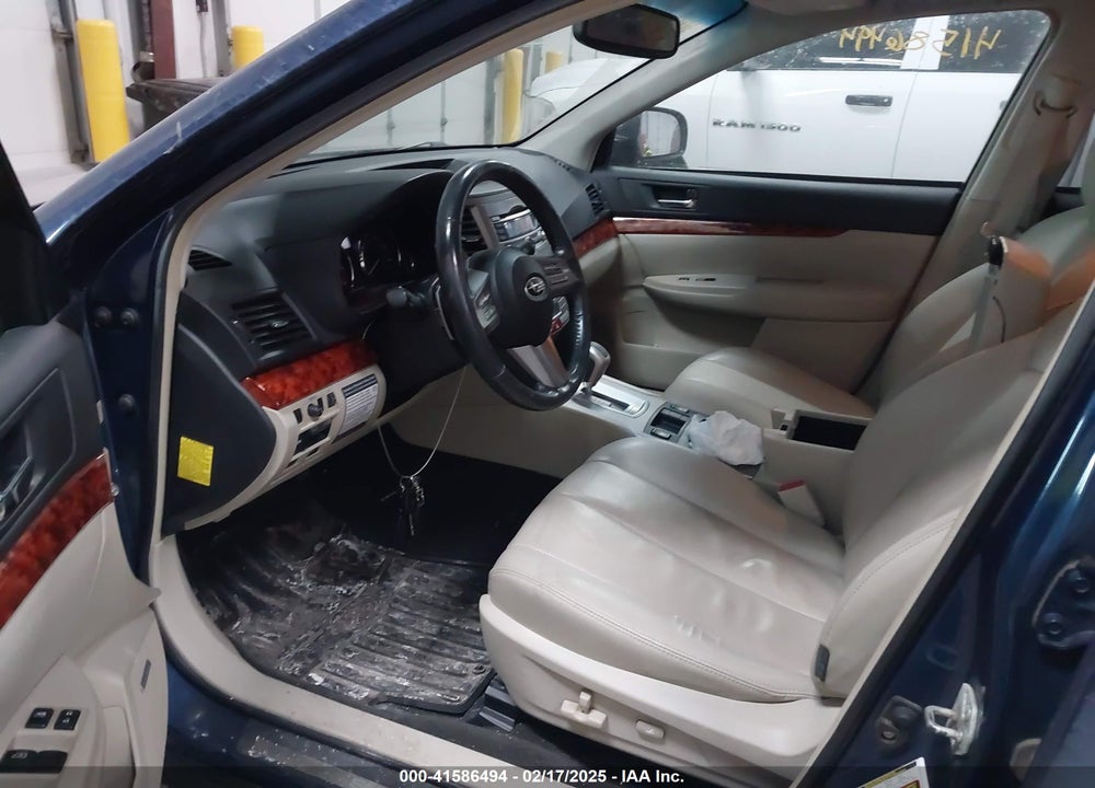 2011 SUBARU OUTBACK 2.5I LIMITED VIN: 4S4BRBKC9B3422430