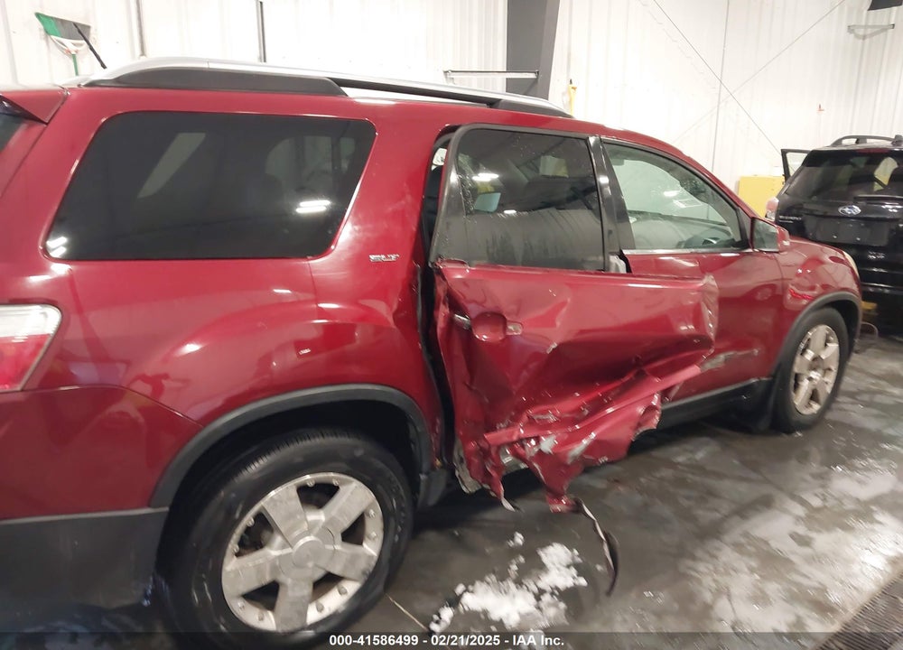 2008 GMC ACADIA VIN: 1GKEV33738J240137