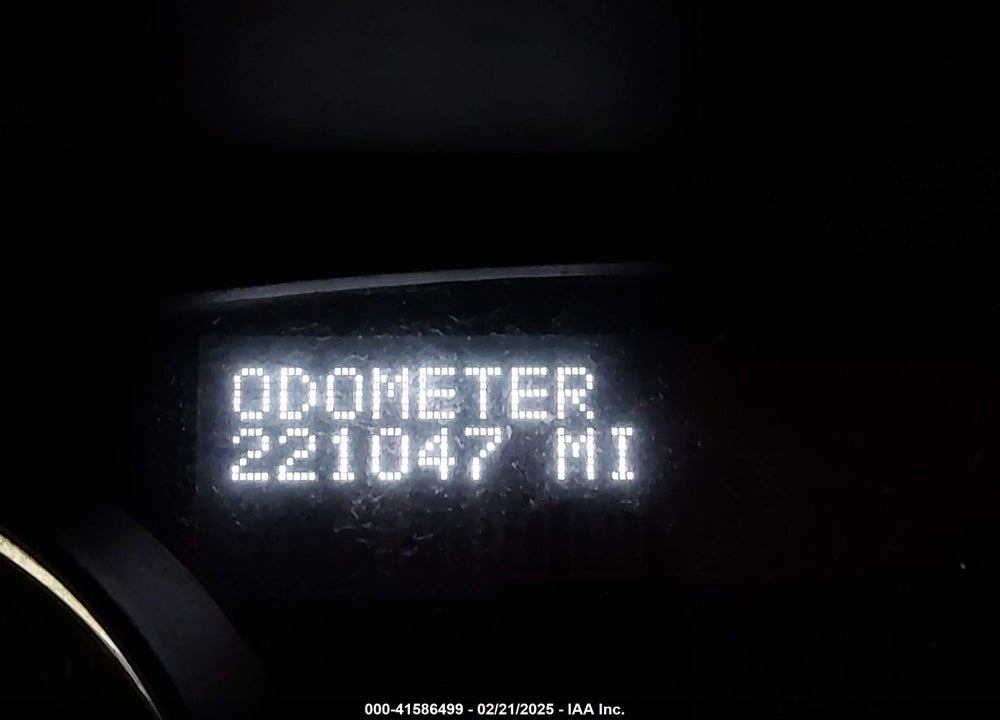 2008 GMC ACADIA VIN: 1GKEV33738J240137