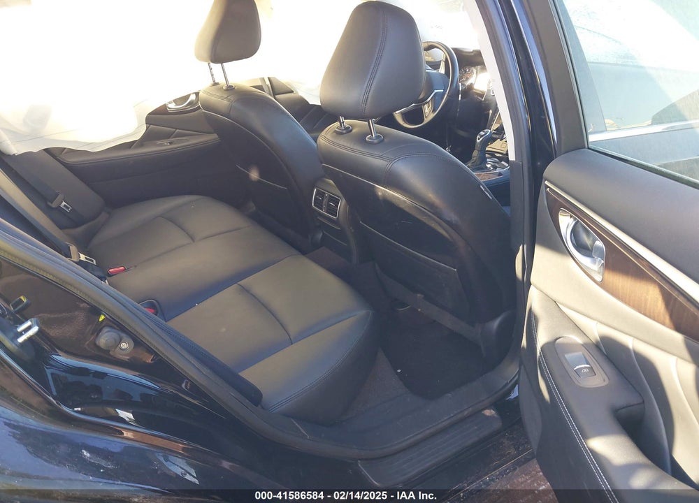 2018 INFINITI Q50 VIN: JN1EV7AR3JM444113