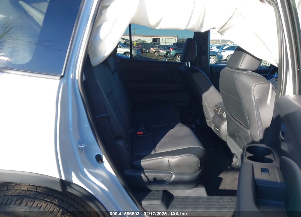 2025 HONDA PASSPORT VIN: 5FNYF8H53SB017413