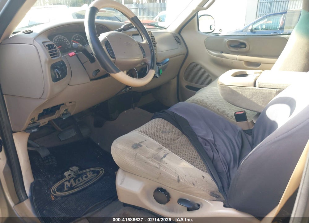 2001 FORD F-150 XL/XLT VIN: 1FTPF17L61NC01103