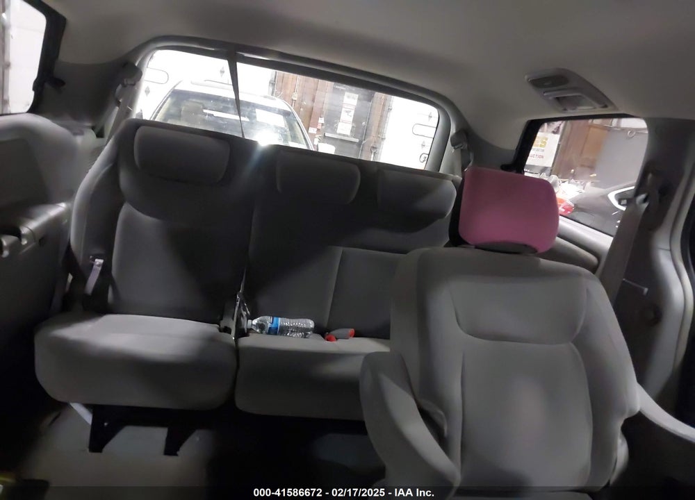 2005 TOYOTA SIENNA VIN: 5TDZA23C35S380008