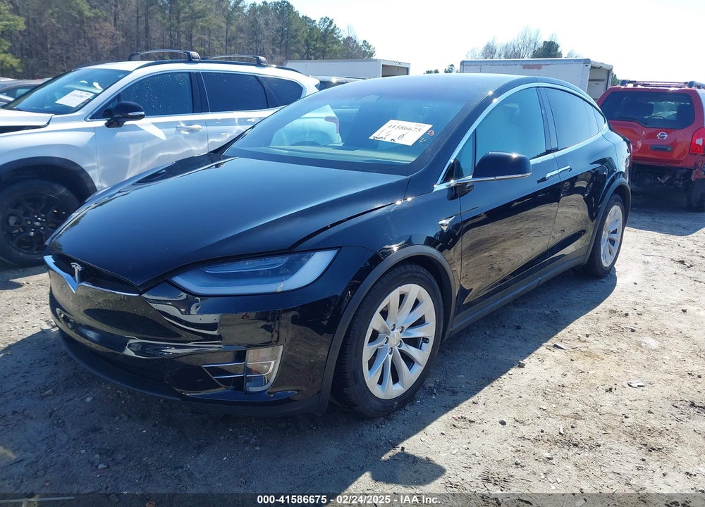 2020 TESLA MODEL X VIN: 5YJXCDE24LF230203