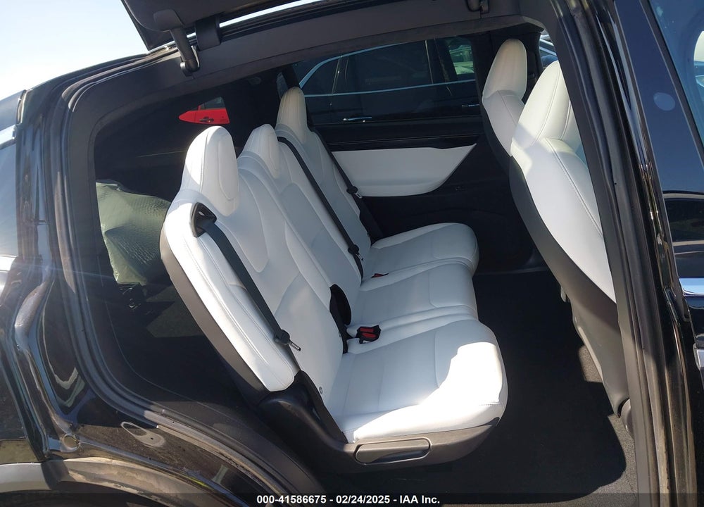 2020 TESLA MODEL X VIN: 5YJXCDE24LF230203