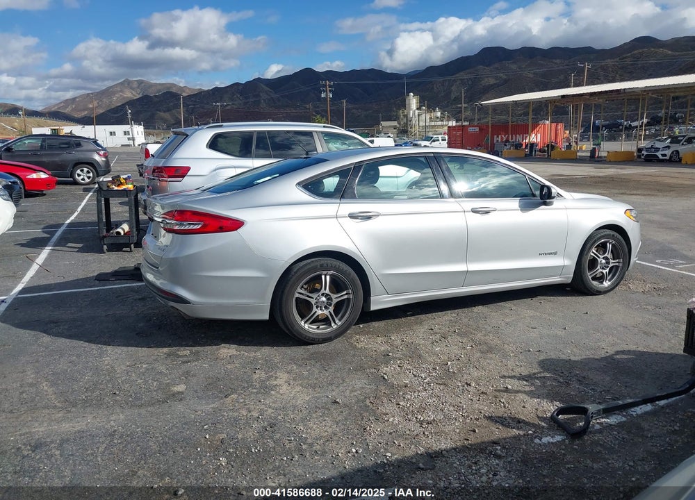 2018 FORD FUSION HYBRID VIN: 3FA6P0LU8JR133360