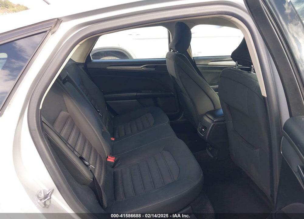 2018 FORD FUSION HYBRID VIN: 3FA6P0LU8JR133360