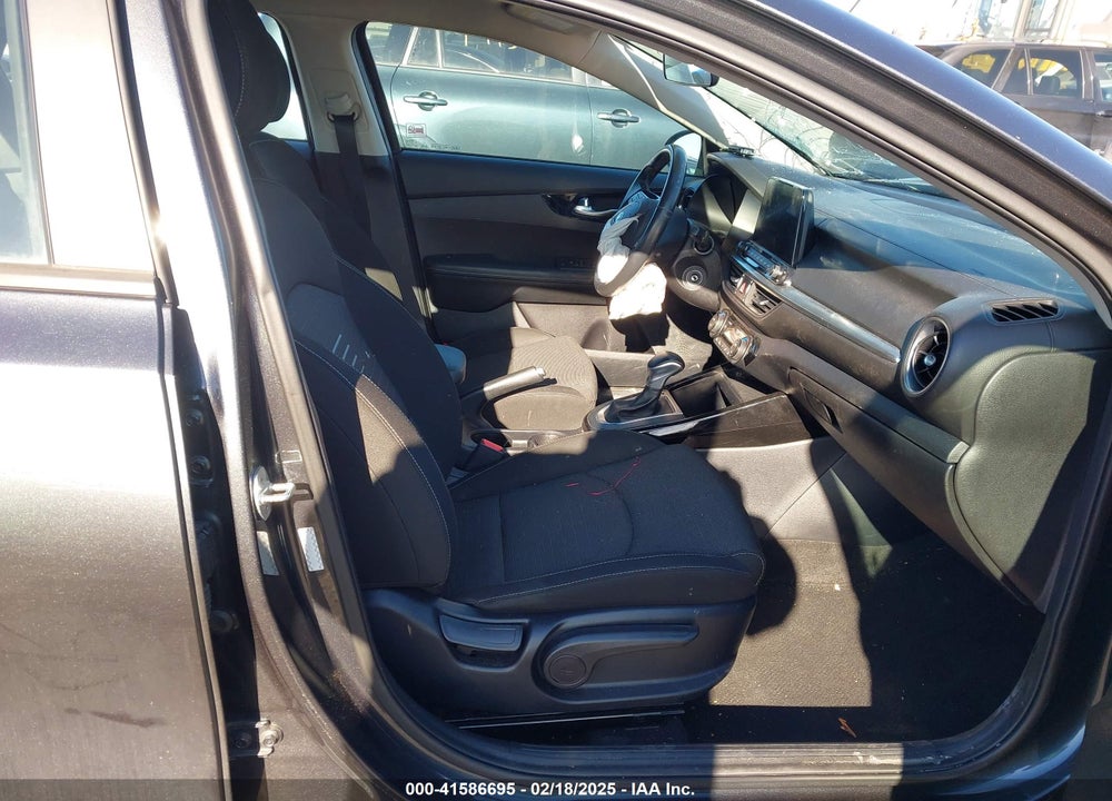2019 KIA FORTE VIN: 3KPF34AD6KE118056