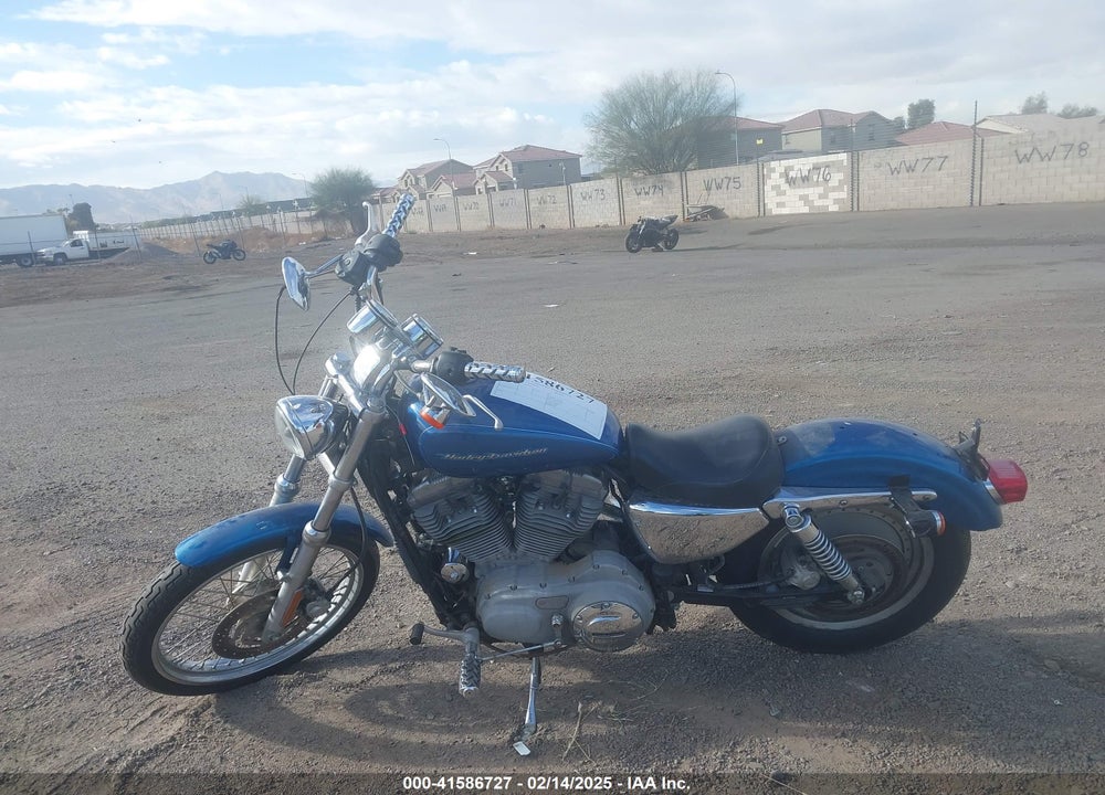 2005 HARLEY-DAVIDSON XL883 C VIN: 1HD4CJM125K427367