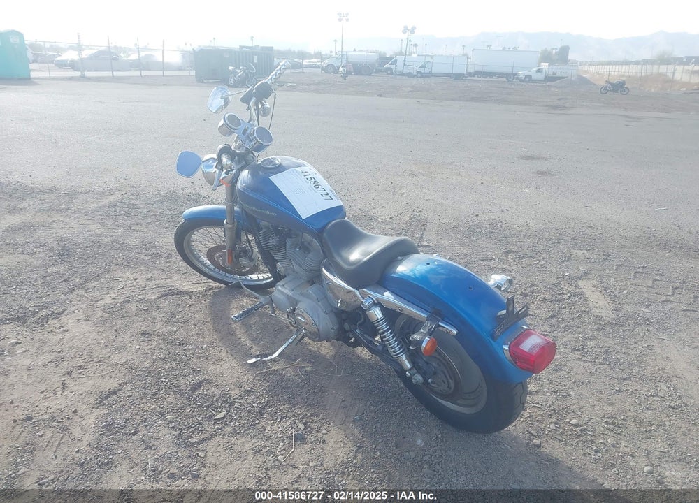 2005 HARLEY-DAVIDSON XL883 C VIN: 1HD4CJM125K427367