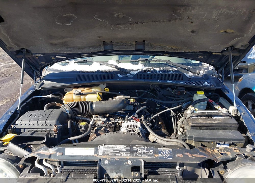 2004 JEEP LIBERTY SPORT VIN: 1J4GL48K14W191590