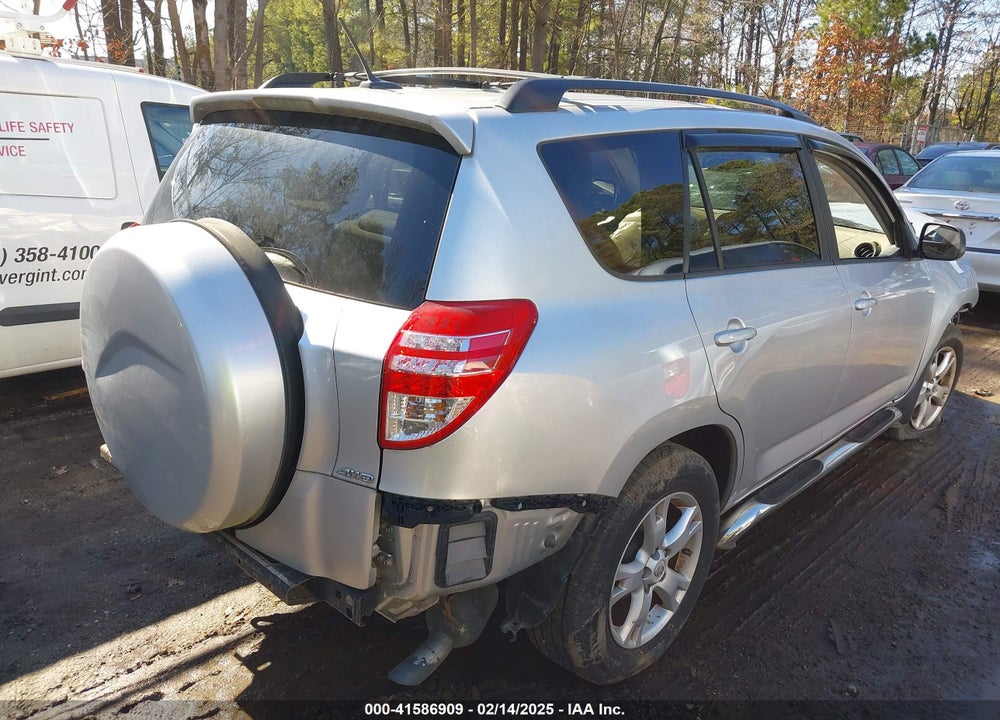 2011 TOYOTA RAV4 VIN: 2T3BF4DV3BW141972