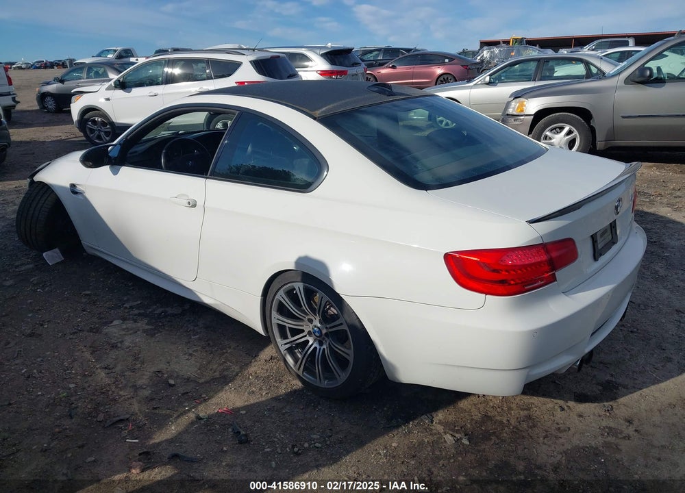 2013 BMW M3 VIN: WBSKG9C57DJ593607