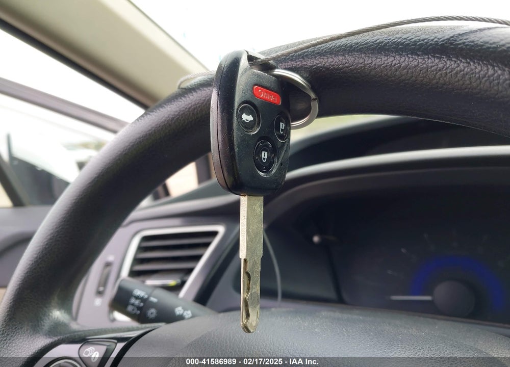 2013 HONDA CIVIC VIN: 19XFB2F86DE284020
