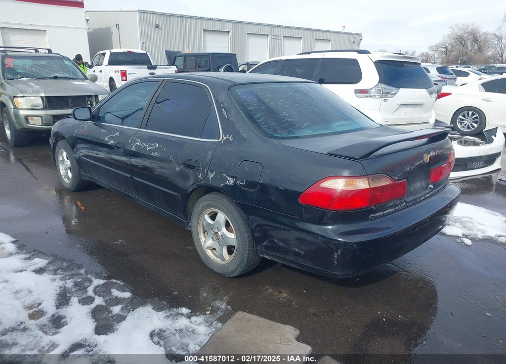 2000 HONDA ACCORD VIN: 1HGCG1654YA042924