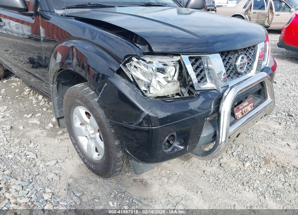 2013 NISSAN FRONTIER VIN: 1N6AD0CW7DN712021