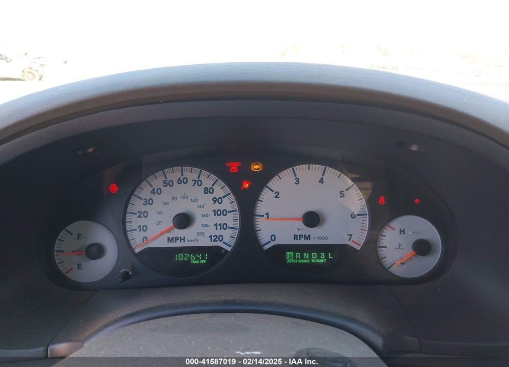 2005 DODGE GRAND CARAVAN SXT VIN: 2D4GP44L05R198990