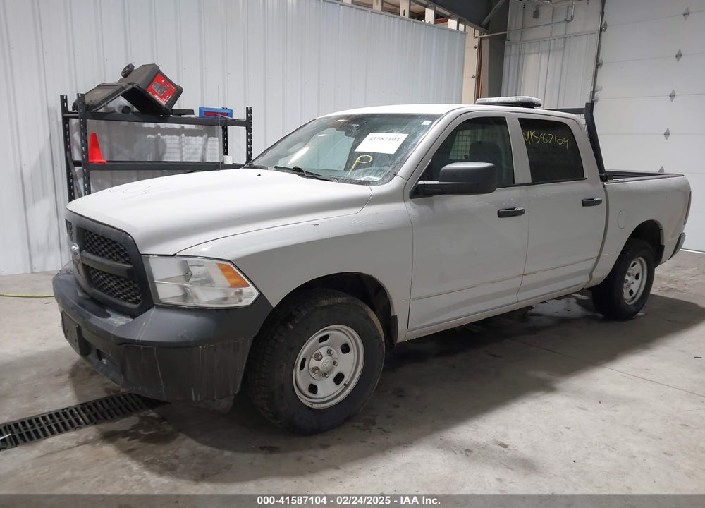 2019 RAM 1500 CLASSIC VIN: 1C6RR7KGXKS746132