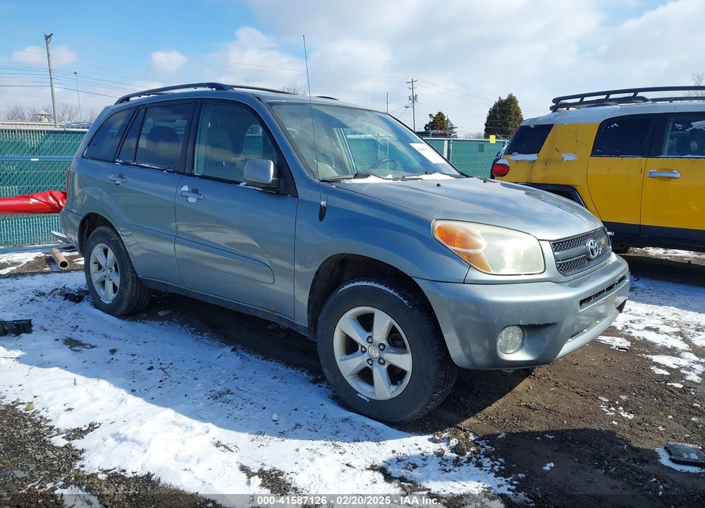 2005 TOYOTA RAV4 VIN: JTEHD20V750066983