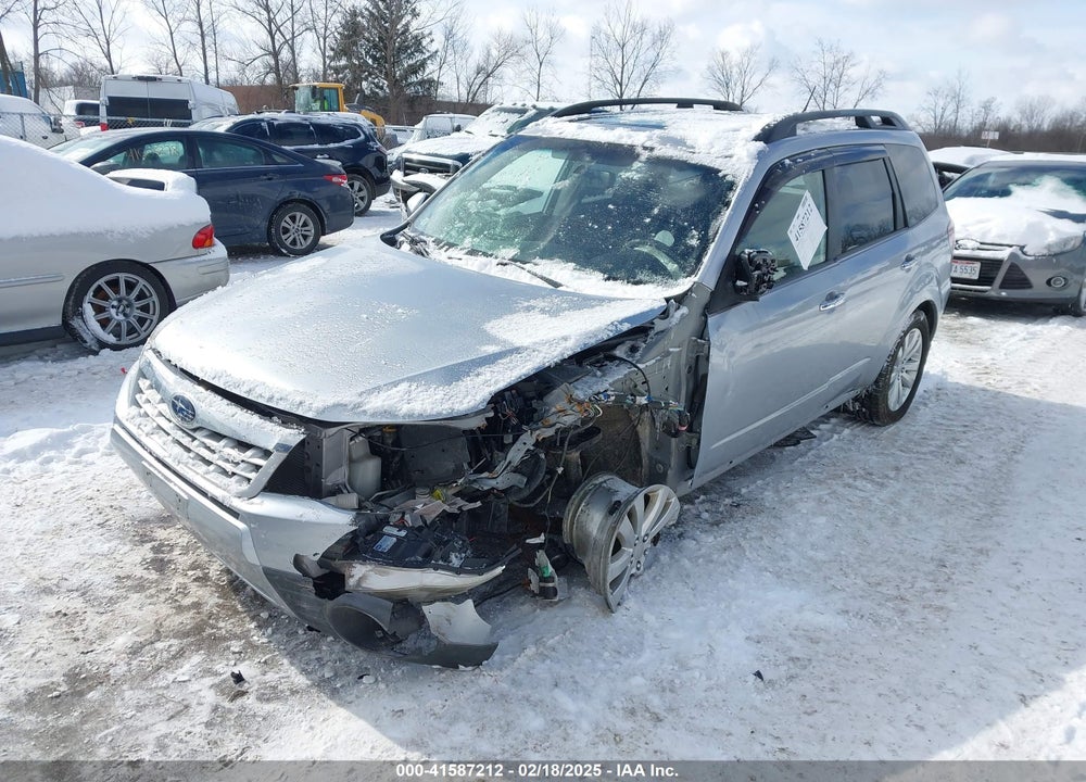 2013 SUBARU FORESTER 2.5X LIMITED VIN: JF2SHAEC1DH414942