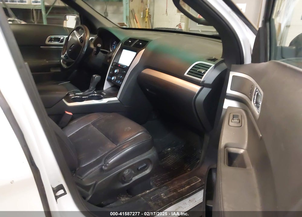 2015 FORD EXPLORER XLT VIN: 1FM5K8D89FGB70481
